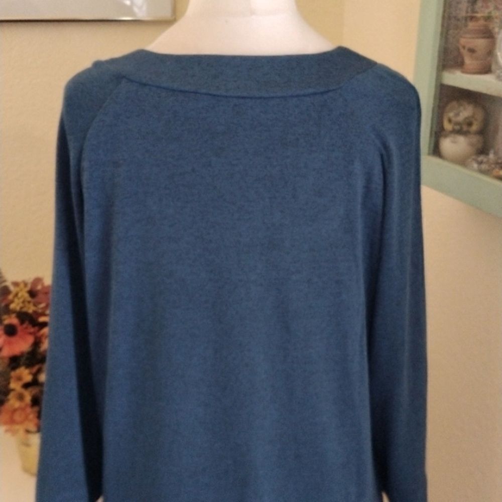 NorthStyle Knit Dress - Picture 7 of 10